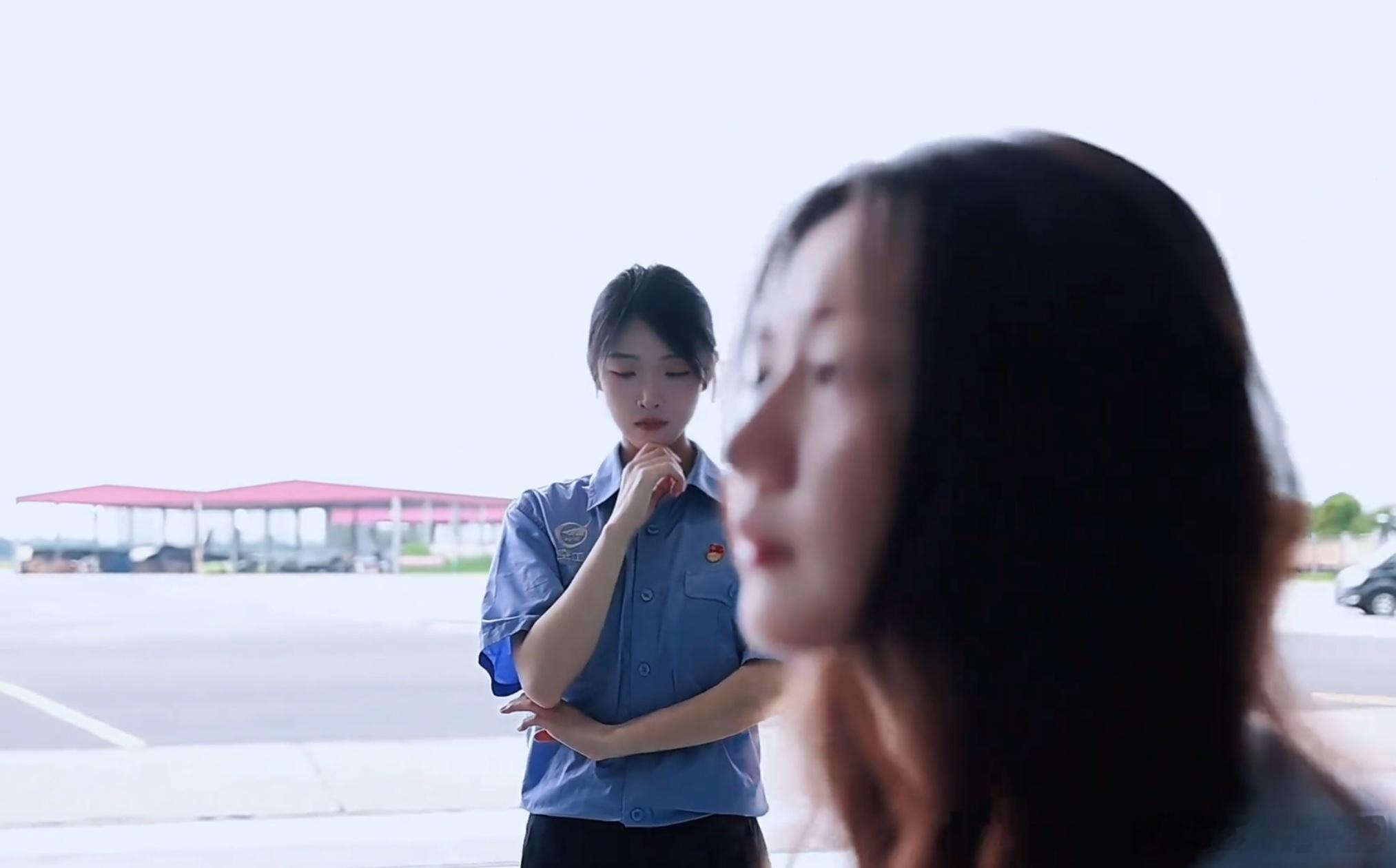 你们到底喜欢哪一个你们喜欢看飞机，我更爱看美女每天认识一件兵器烽火问鼎计划中国空