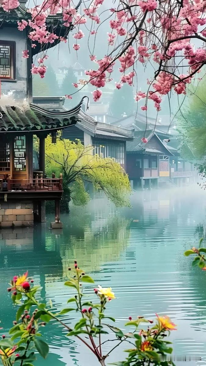 我最大的心愿是出去旅游，看山看海，了解各地方的风土人情，丰富自己的人生阅历。
