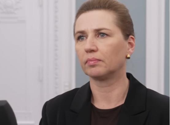 现在才明白为什么丹麦女首相如此歇斯底里的强硬和诋毁中国了。

这位来自童话国度的