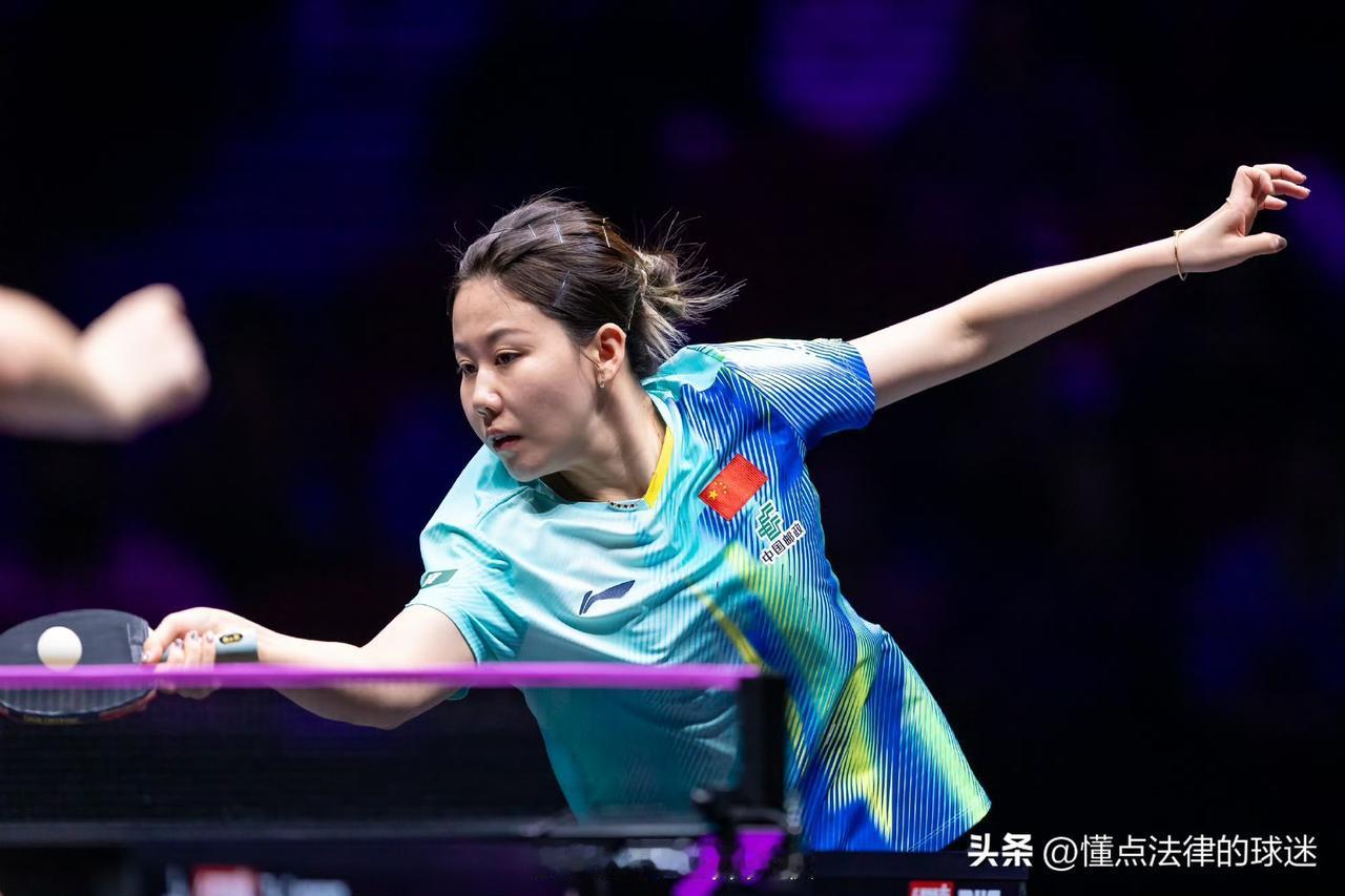 国乒伦敦夺冠后：3人最尴尬
1、陈幸同
世界排名第三，但仅仅在小组赛出场一次，孙