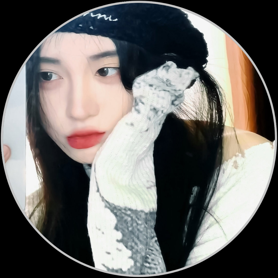 鞠婧祎圆框头像 非粉🚫拿🚫二改/二创可加水印贴纸喜欢关注  专栏 · 鞠婧祎
