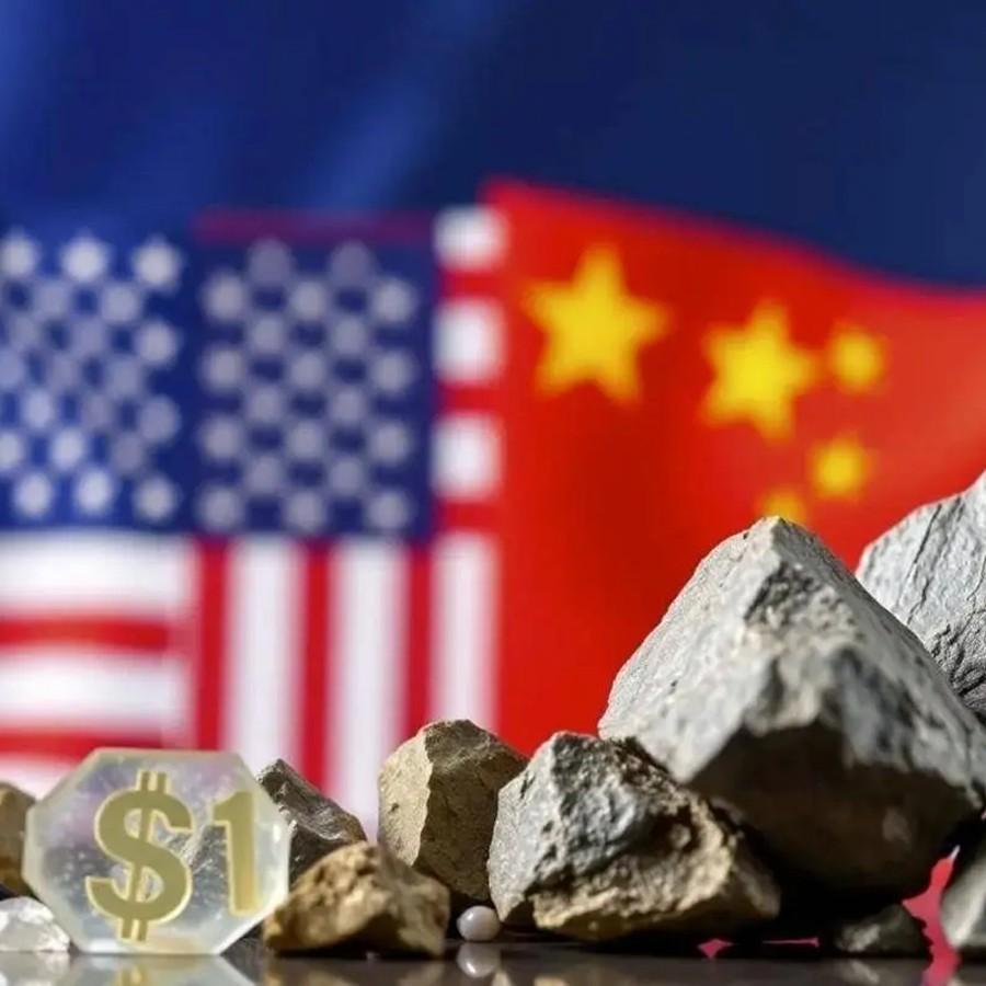 沙方最近连着干了三件事，时间挨得很近，怎么看都不像巧合。先是宣布探明1.1亿吨稀