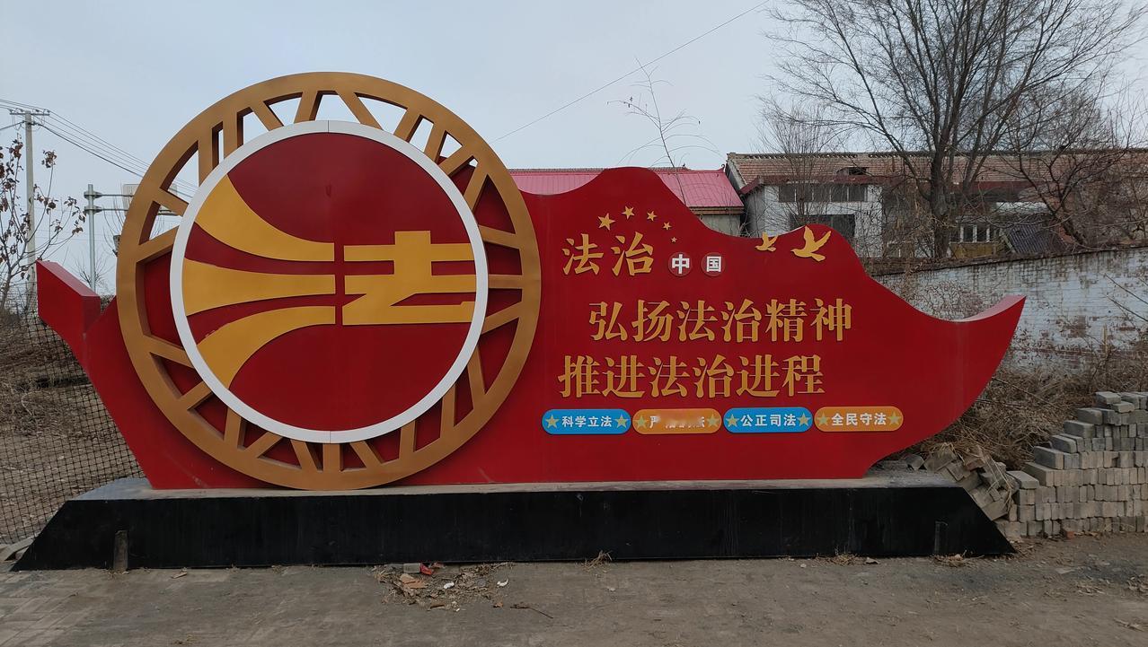 2010年，老农上网两年，每天看见网上发帖申冤的讨薪的……
尤其这些网上申冤的帖