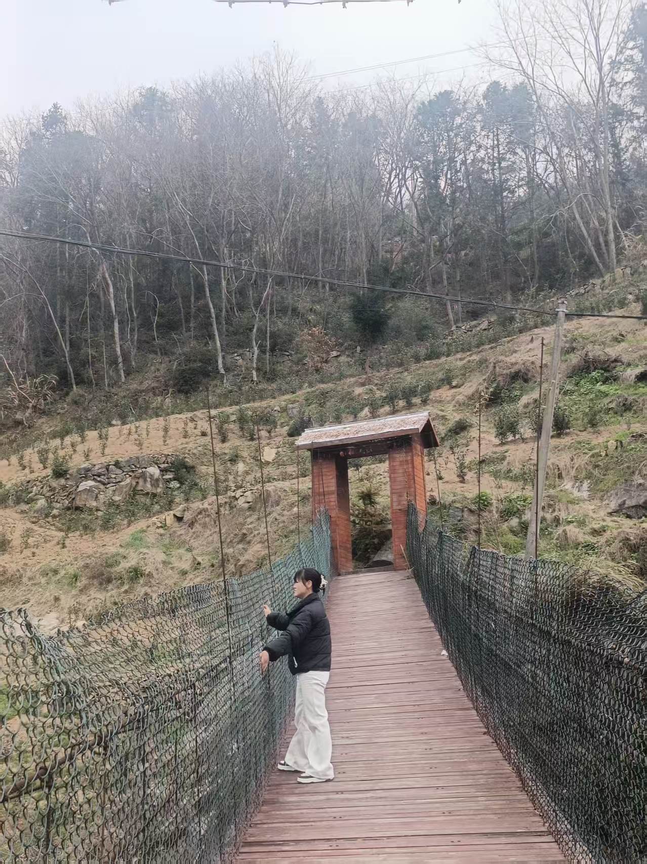 “本姑娘啥都好，唯独就是脾气不好，最重要的人惹毛了我，一样和你犟到底...