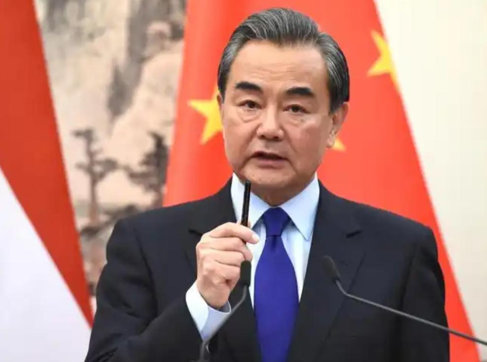 美国最想看到的画面就是中国到处出兵、到处救火、到处跟人对撞，把家底耗光，把发展窗