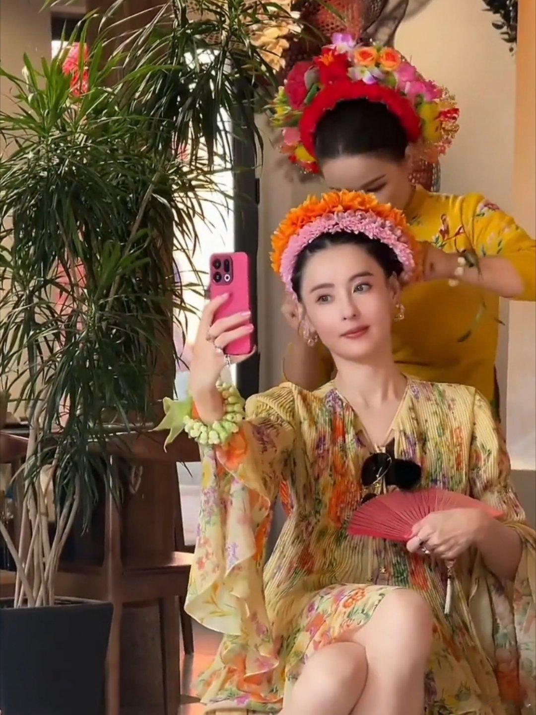 张柏芝已经用上OPPO Find X9了，我这里还有一台Pro，你们帮我问问她，