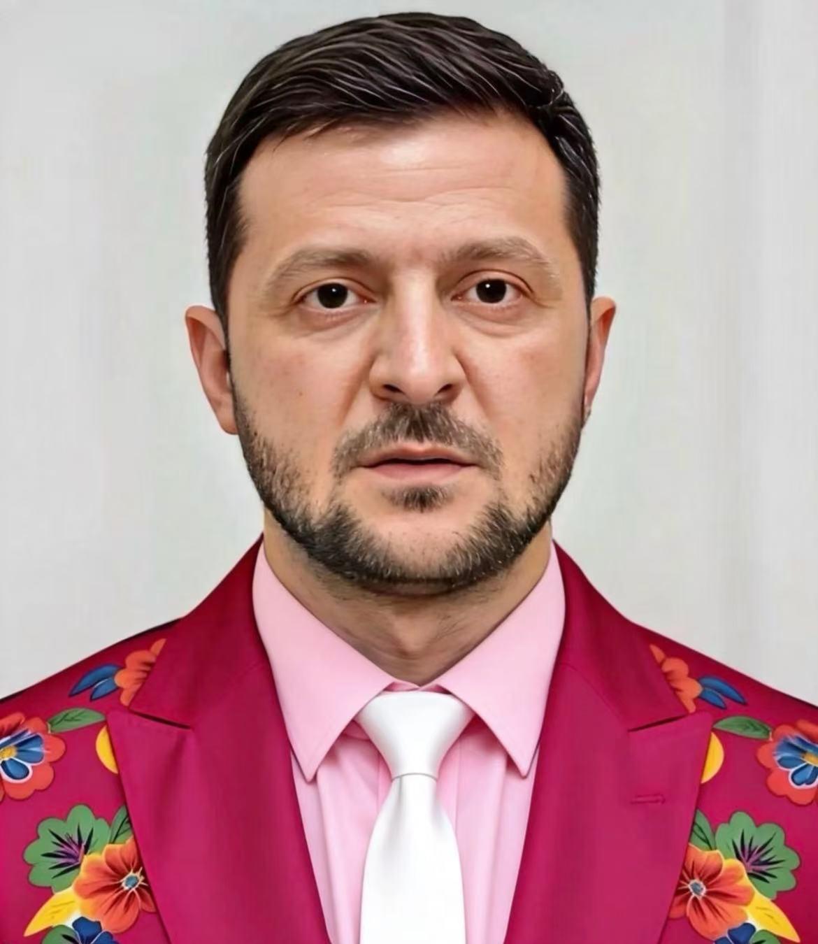 快讯！
俄罗斯和乌克兰同日宣布了！
12月23日，俄罗斯国防部称夺乌第聂伯罗彼得