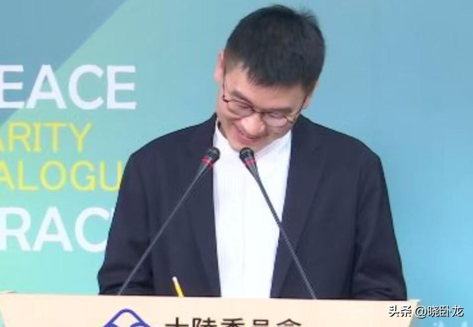 馆长为什么没有出现在郑丽文访问大陆团名单里？
“陆委会”副主委梁文杰今天（4.2