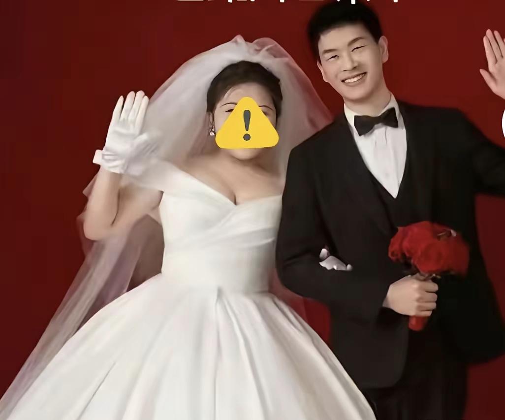 太痛心了！10月3日婚礼这天10时许，陕西29岁新郎纵身一跃跳进滔滔旬河，当天旬