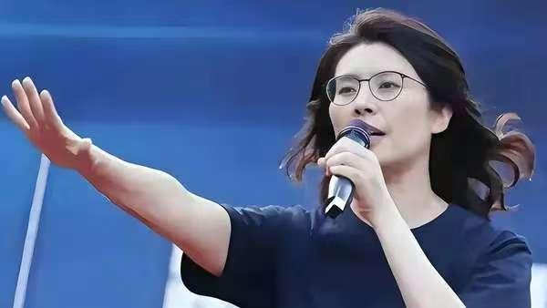 国民党的党主席候选人终于露出了他们的全部真面目。就连大陆寄予厚望的郑丽文，突然说