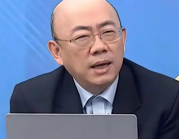 郭正亮给了台湾“最好”出路？一国两制改1个字，或可统后不驻军？此刻关于台湾的武统