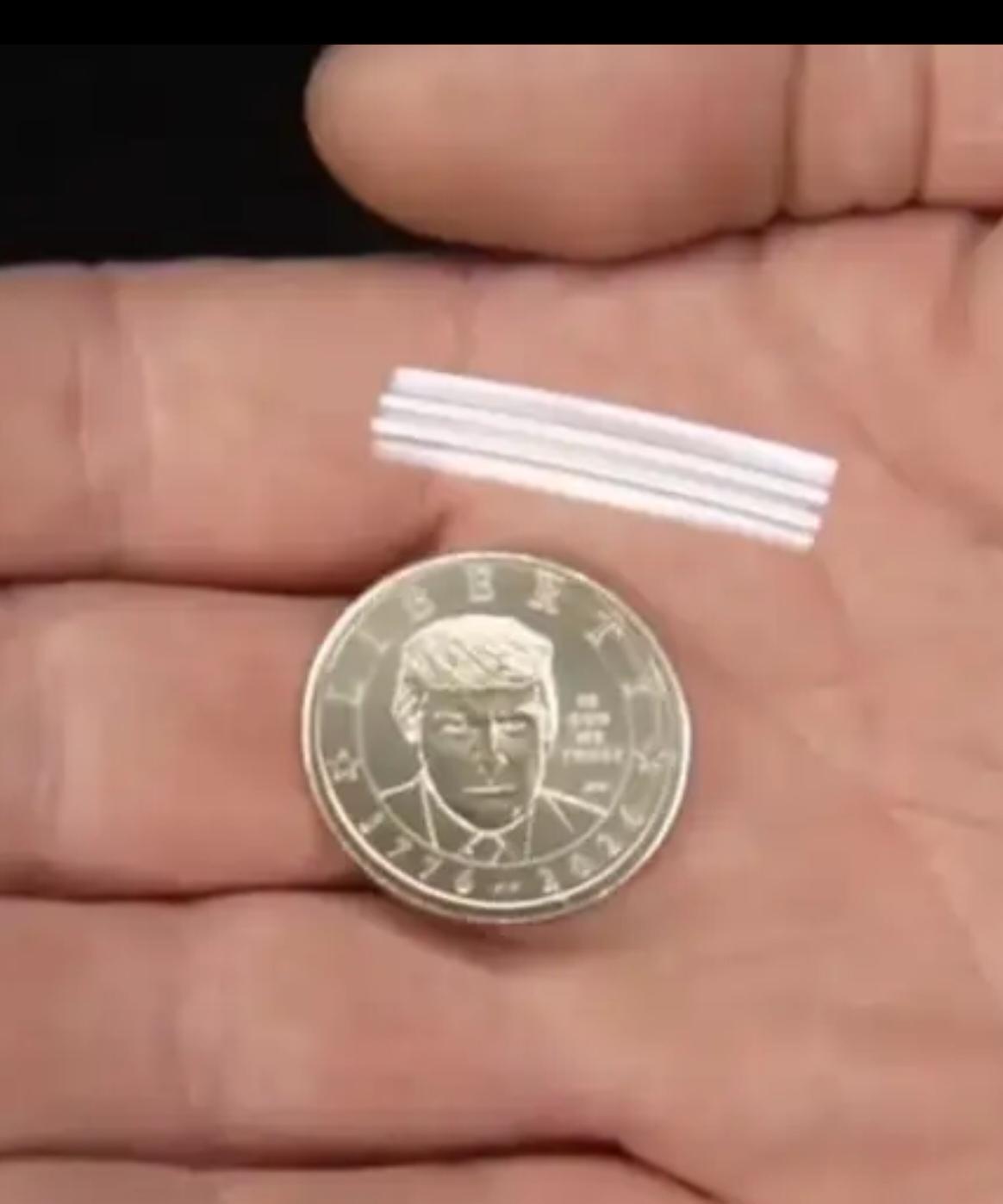时事微澜
美国要发行有特朗普头像的纪念币了。纪念特朗普什么呢？纪念他的吹牛？胡搞