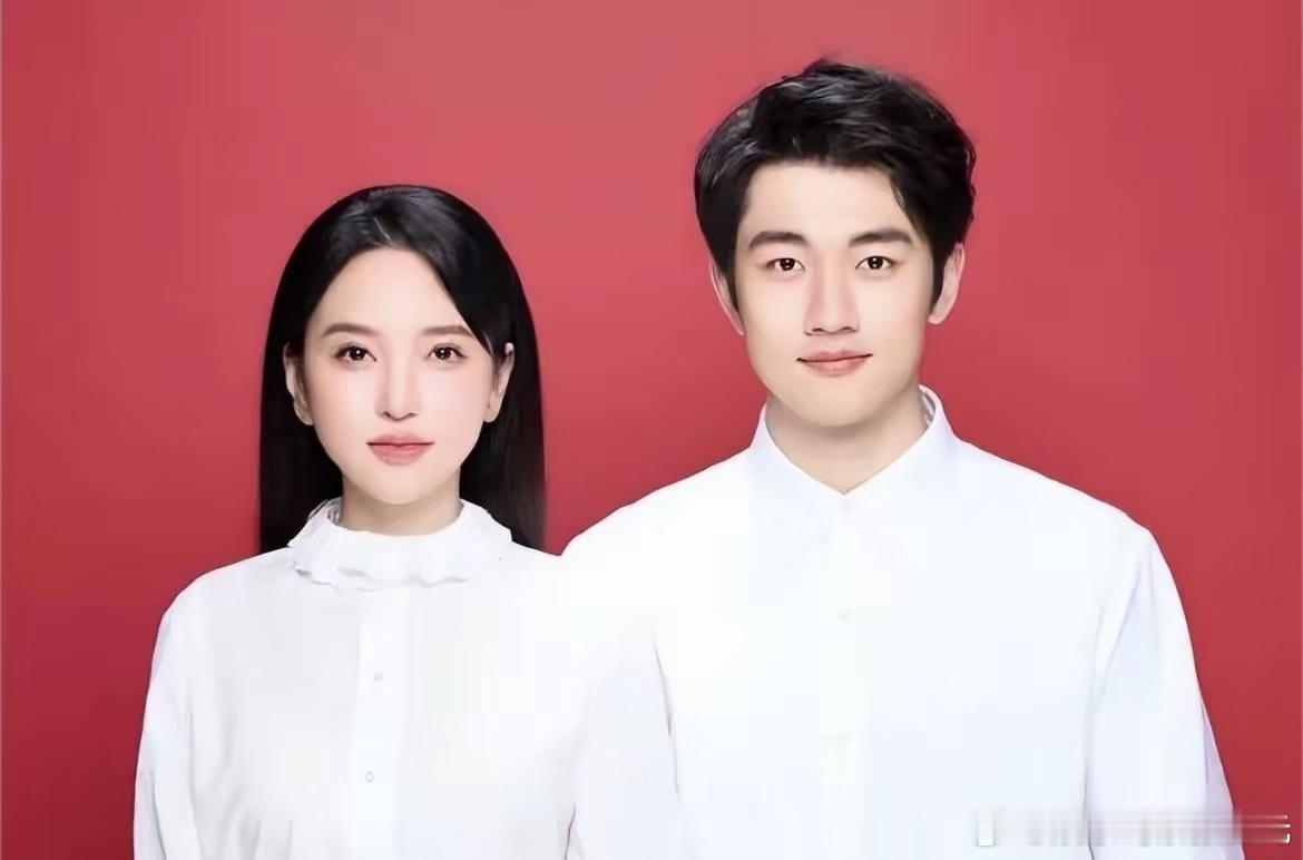 金莎刚在《妻子的浪漫旅行》里说自己45岁，孙丞潇26岁！没想到今天两个人就领证了