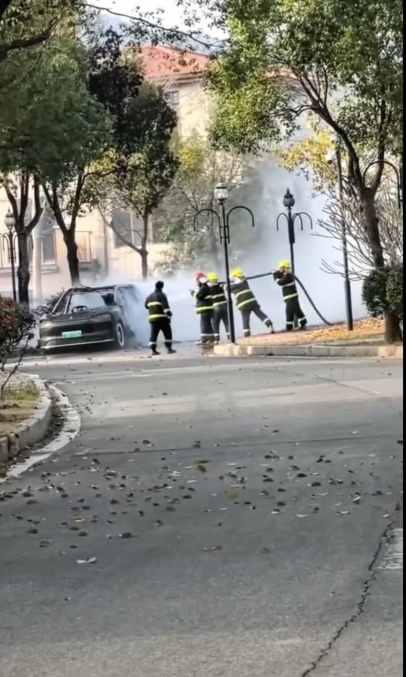 问界M9起火声明不是电池起火！ 