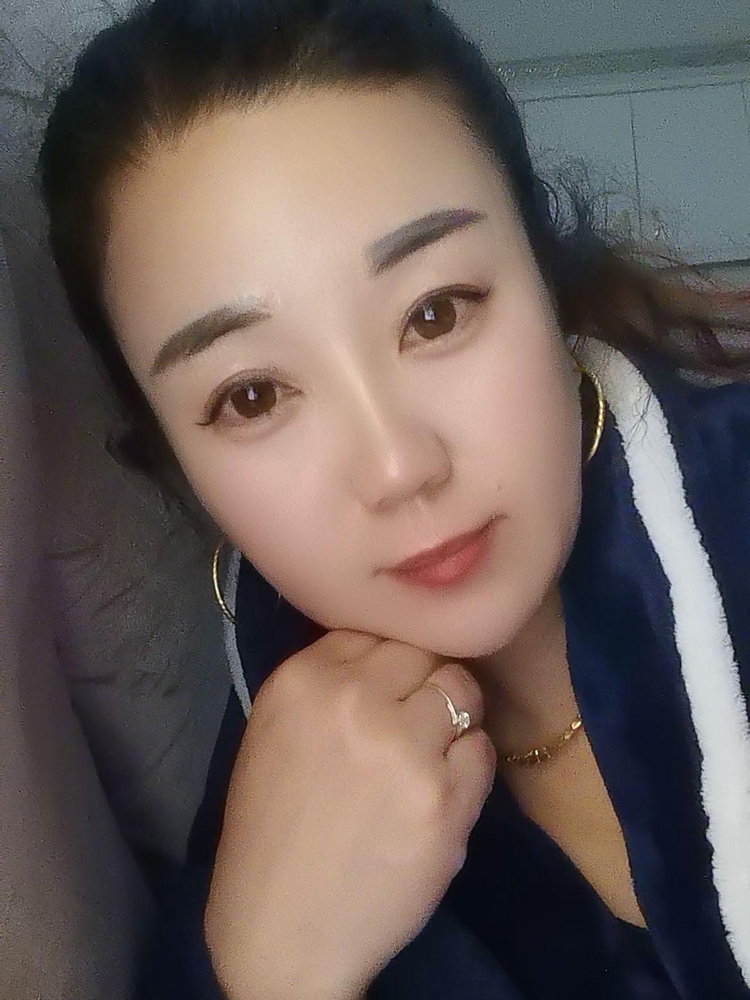今天是大年初十，吉祥日
