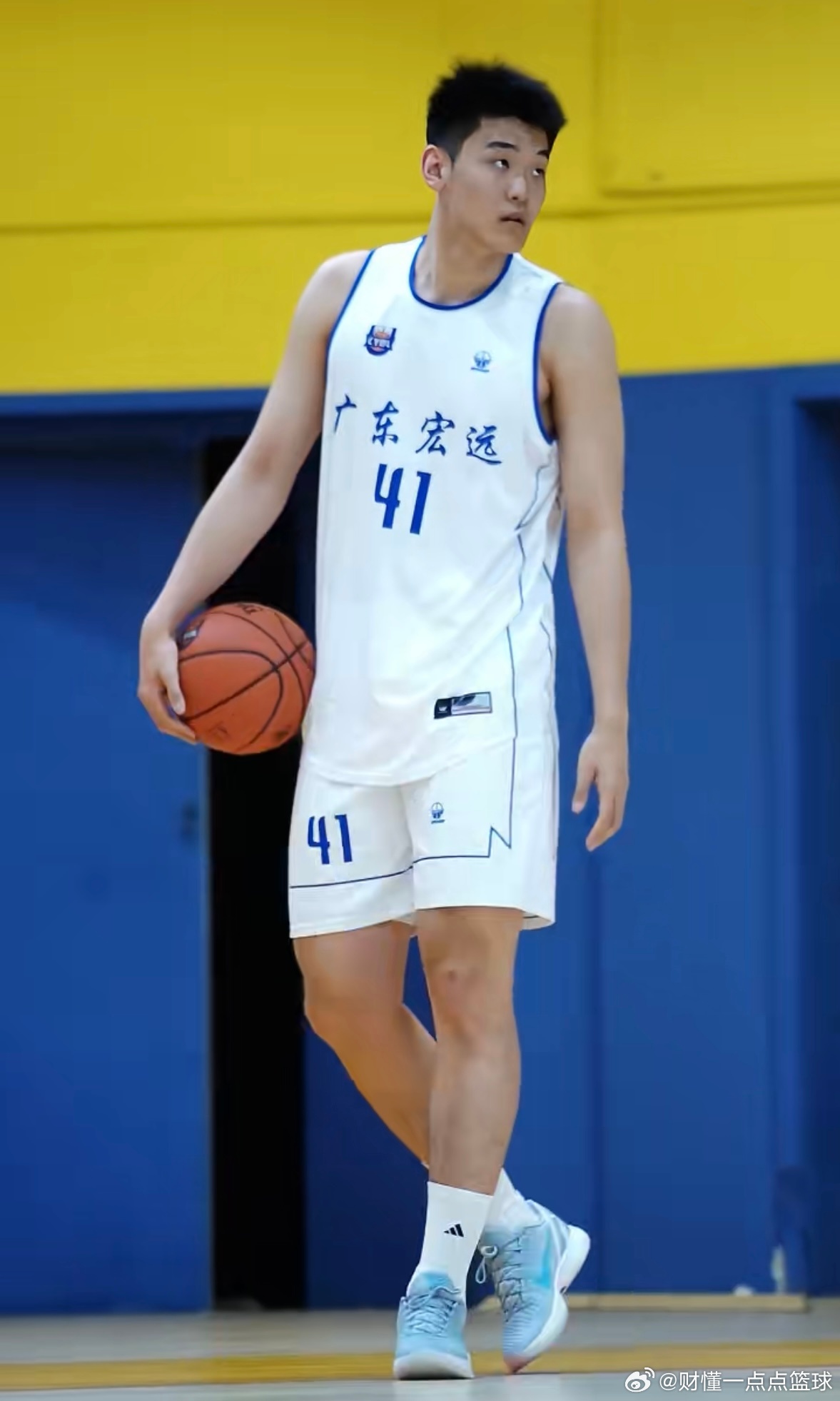 王洪泽、陈家政、李奕臻回归，广东宏远U21男篮这次能不能拿下总冠军？全国U21男