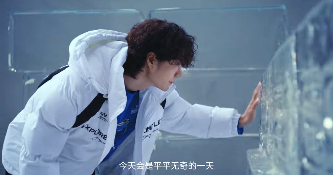 王一博真维斯全球代言人真维斯 玩真的  这个冬天，我终于找到了理想中的穿搭答案。