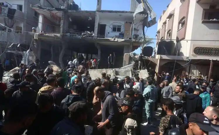 一周之内，中国连发两条紧急通告，要求中国共鸣别去伊朗。中东局势，或将再度失控！