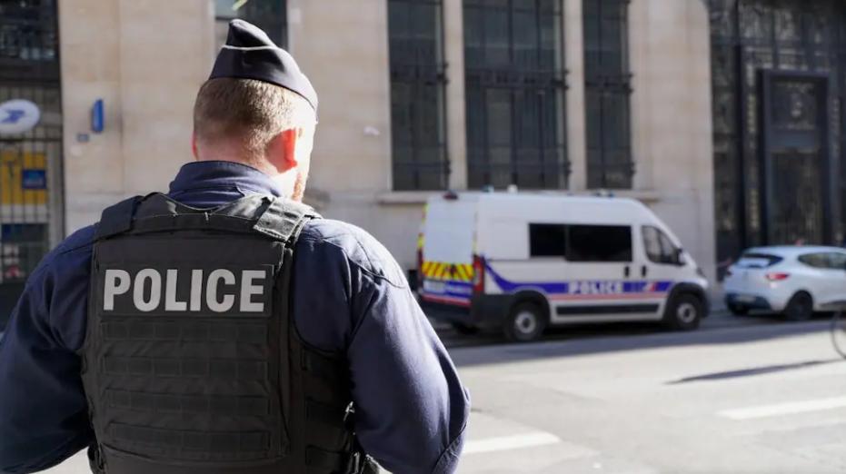 巴黎美国银行大楼外，警方挫败一起疑似炸弹袭击

法国当局正在调查一起恐怖袭击事件