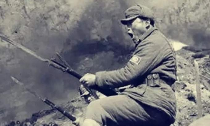 1939年，张树义刺死了7名日军后，精疲力尽，可就在这时，一个身材高大的日军，再