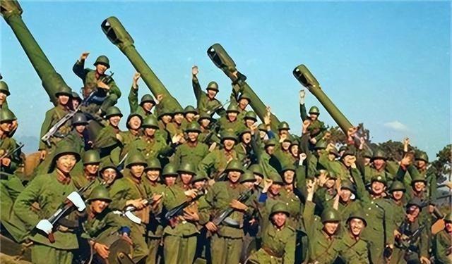 中国1984年4月28日，踏上收复老山战役的征程。老山战役不仅是对越自卫反击战的