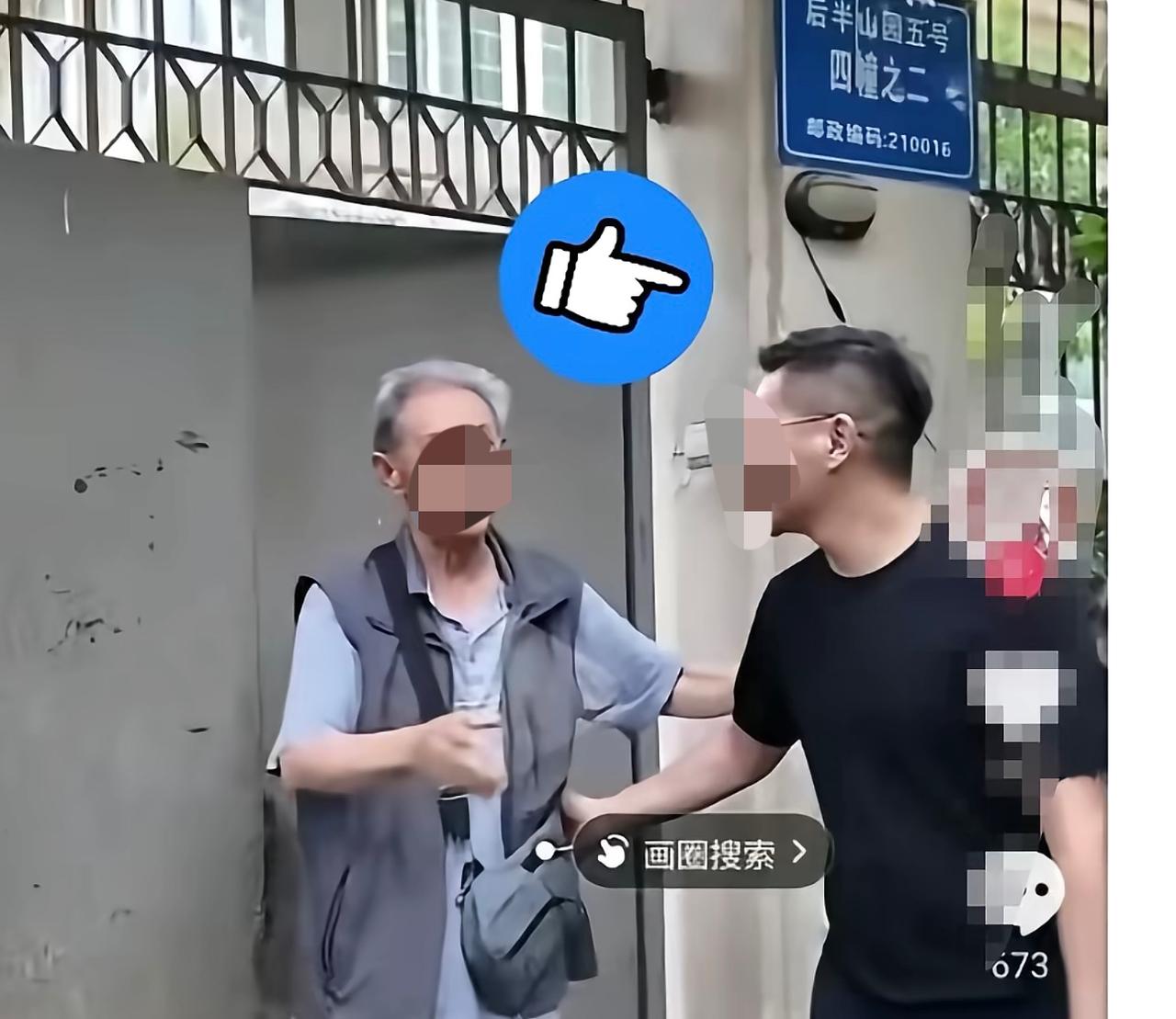 真得好好的感谢平江的这位记者，

要不是他上门采访徐湖平，可能大家还看不到徐院长