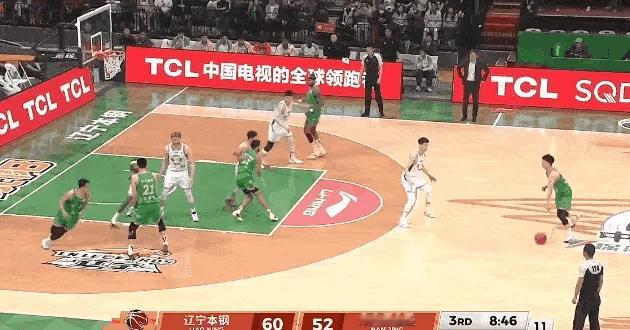 这就是辽篮核心赵继伟出战31分钟，投篮7中6、三分5中4得到20分3篮板6助攻1