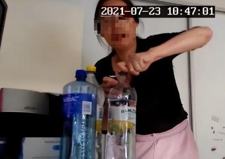 细思极恐的枕边人！6月13日深圳新闻网报道，瑞典一华人男子突患口渴、尿频、嗜睡的