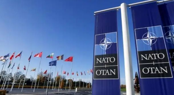 随着美丹主权争议浮现，北极安全格局正悄然重塑。北约悄然启动“北极哨兵”军事计划，