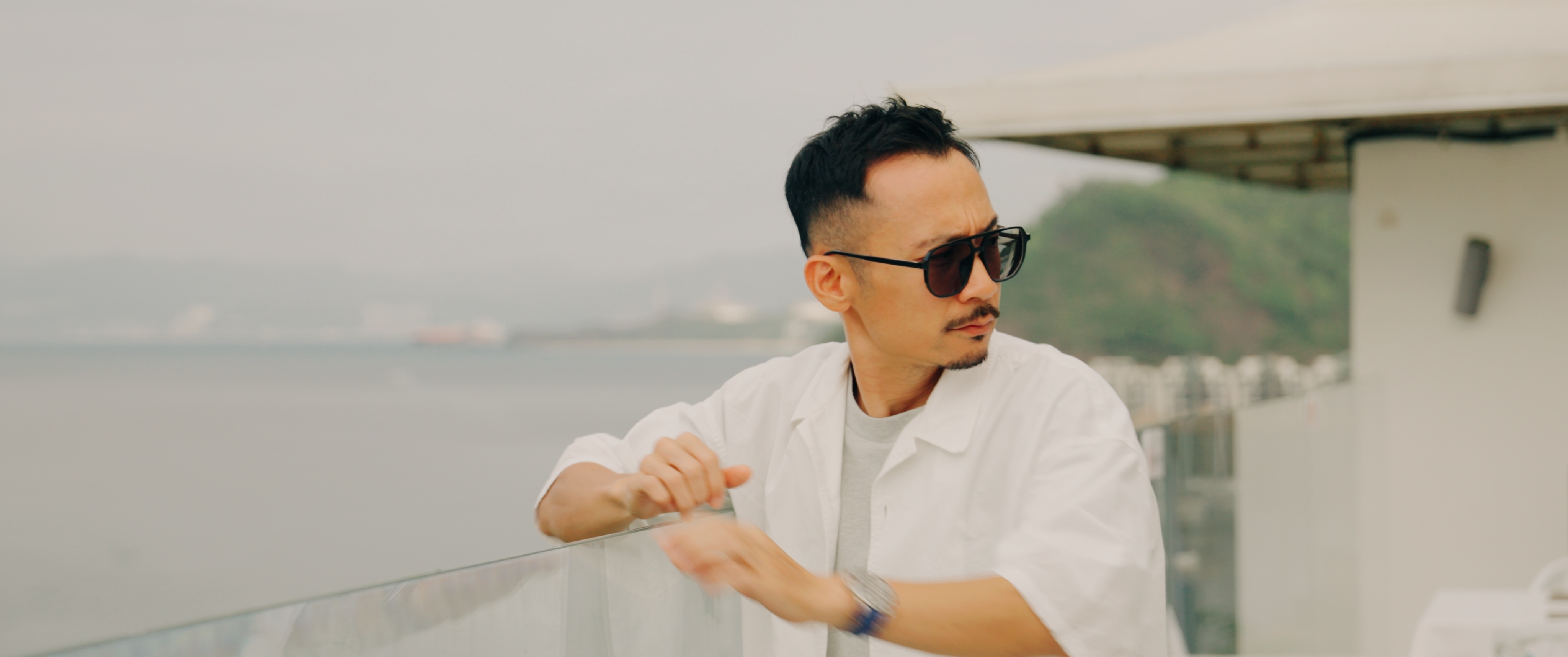 这两天满负荷运转，但拍得愉悦，偶尔还是要拍点自己喜欢的，取悦自己。深圳好多车SO