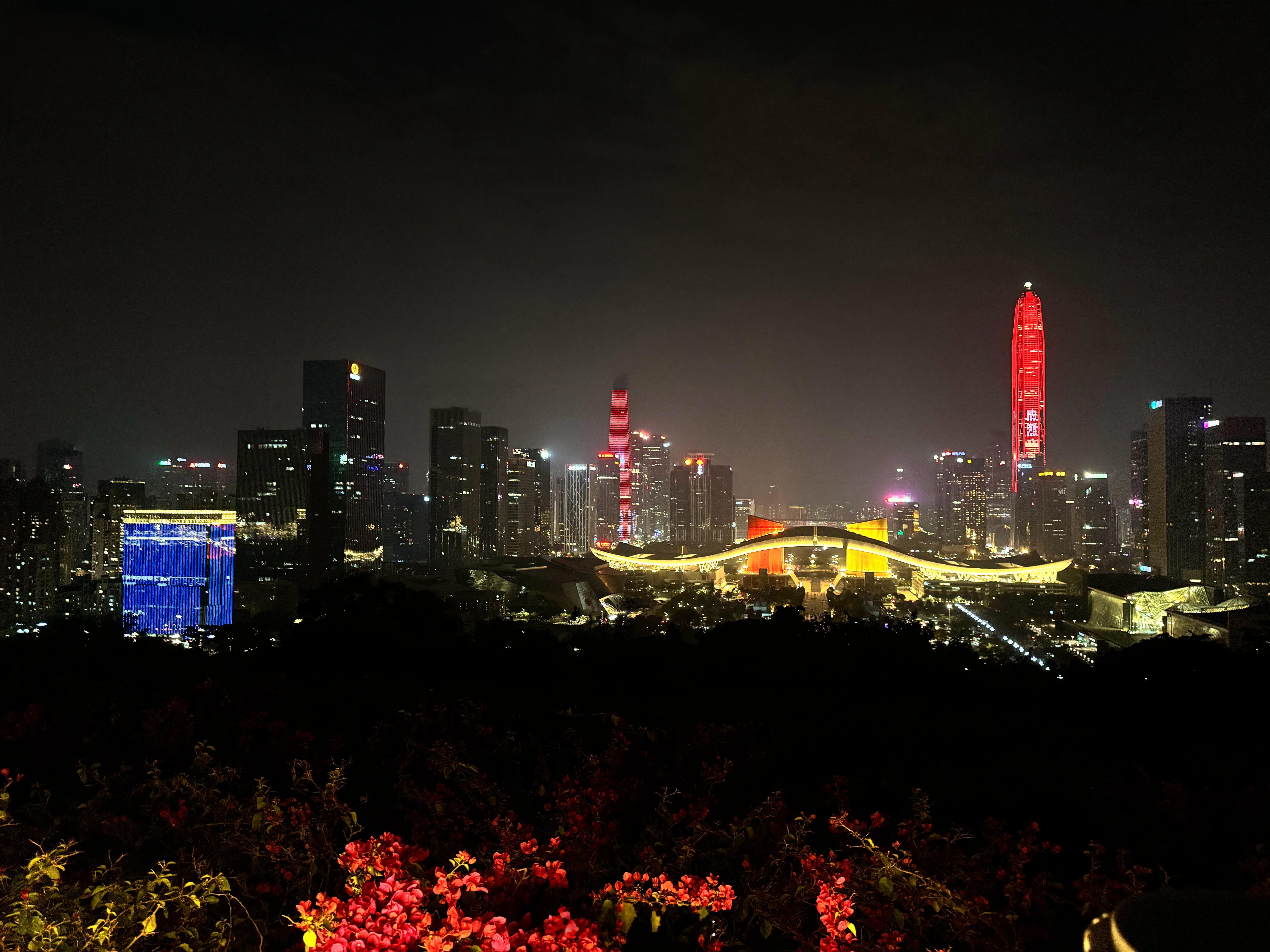 睡在哪里都是睡在夜里 ​​​