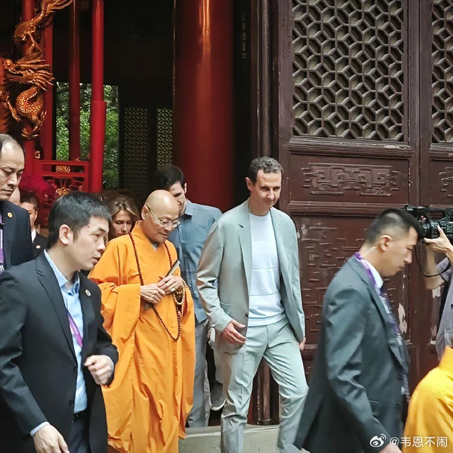 叙利亚法庭缺席判处巴沙尔·阿萨德死刑叙利亚法官法赫雷丁·阿里安在国家电视台现场直