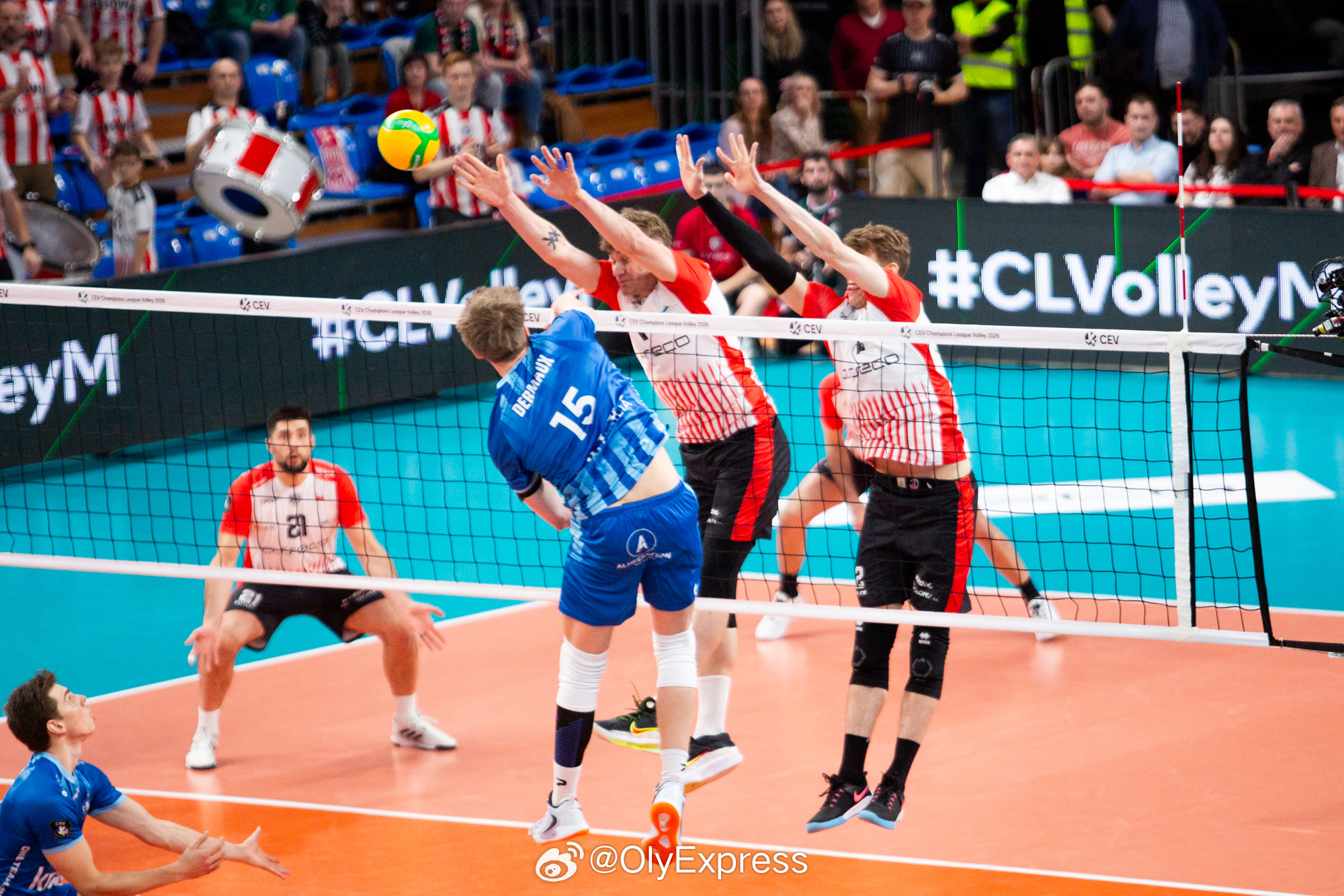 【欧冠男排特伦蒂诺3-2力克华沙 热舒夫轻取鲁瑟拉勒】国际排坛战报速递3月4日，