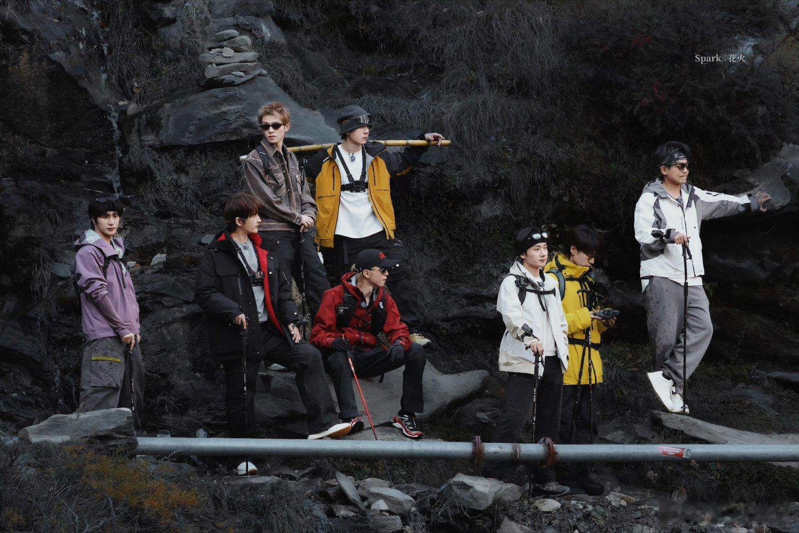 十个勤天谢谢再就业家站姐！拍的也太好看了，明媚的少年们！我爱群像！十个勤天  |