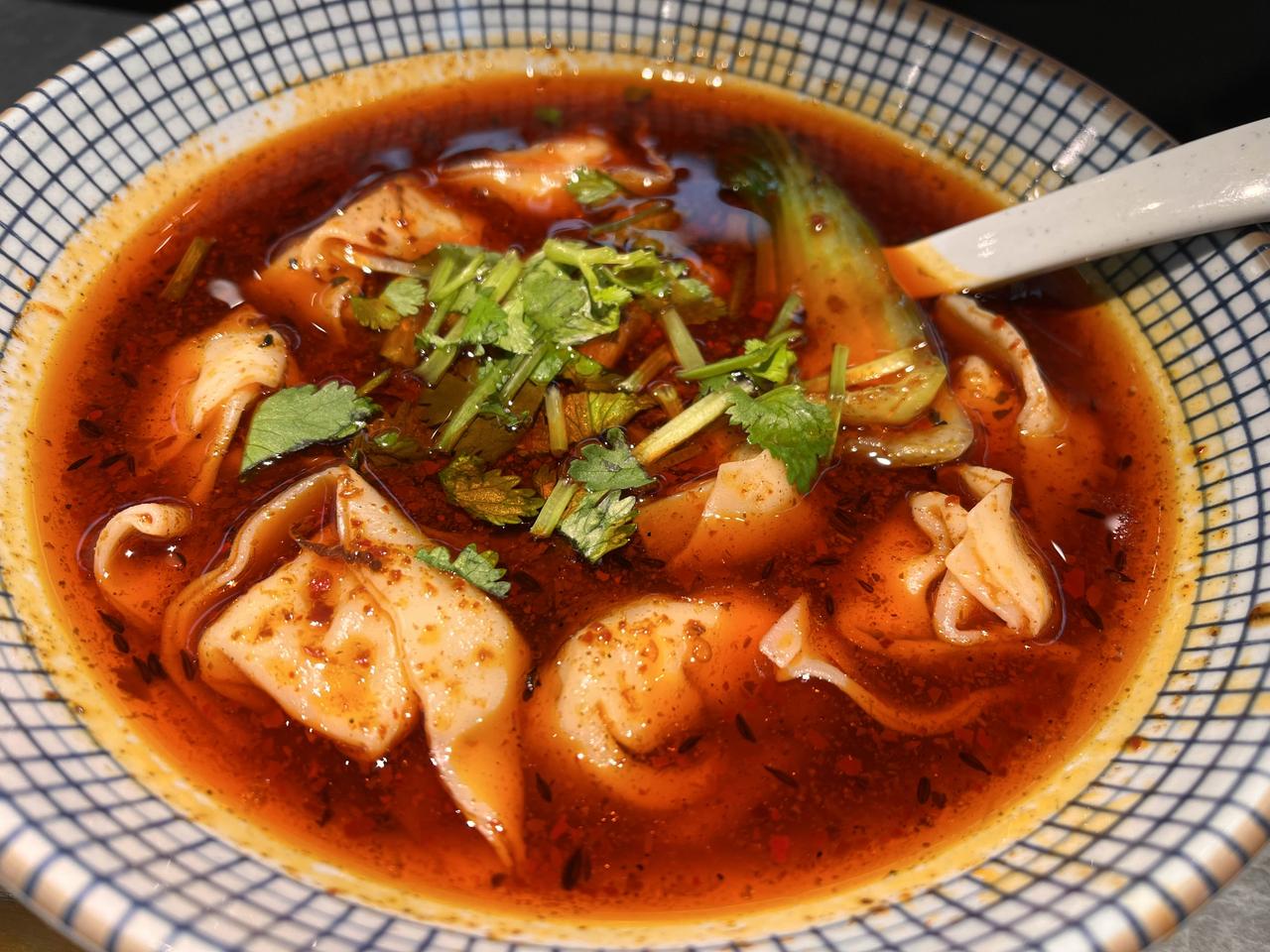 如果你在房子上吃到过红利，
那么一般来说，
你在股市上的投资逻辑也是对的，
你能