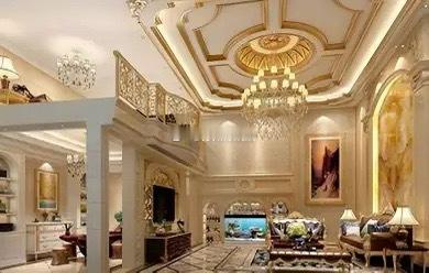 湖南，一女保姆趁雇主不在家，将男友喊到雇主家约会，两人情到深处发生了关系，可因太