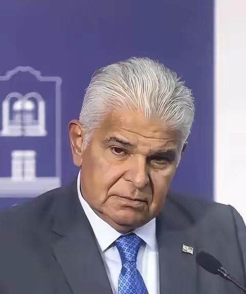 巴拿马公开喊话中国！
 
当地时间3月13日，巴拿马政府公开恳请中国企业不要放弃