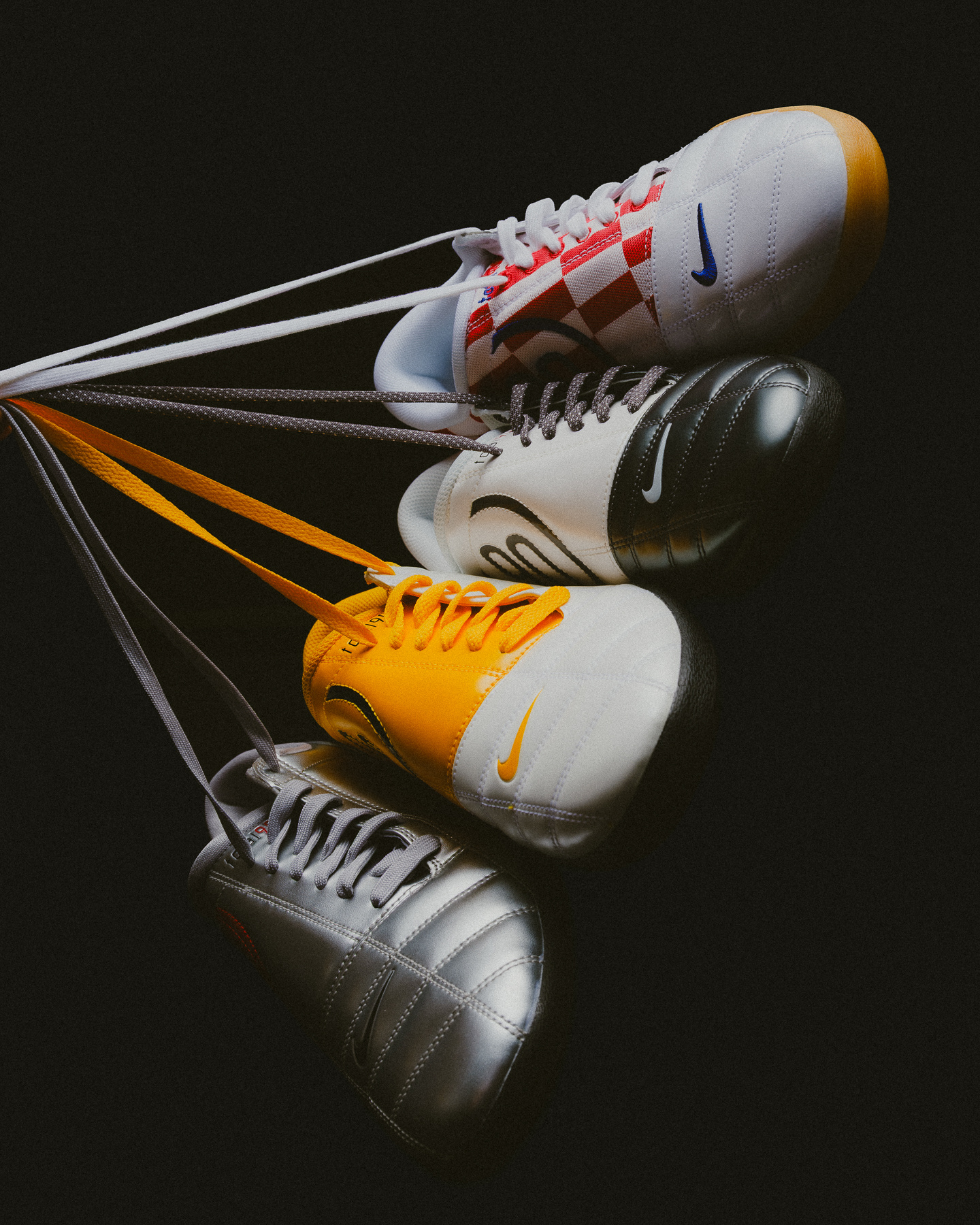 复刻的T90 IC 想必有机会成为钩子家次世代football sneaker的
