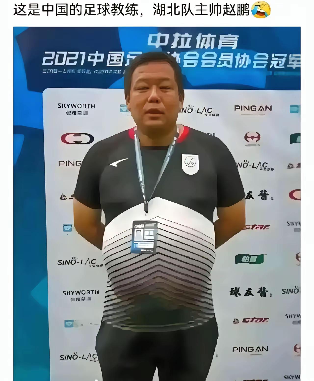 这是假的吗？我看着不像真的，谁的肚子会这么大的。