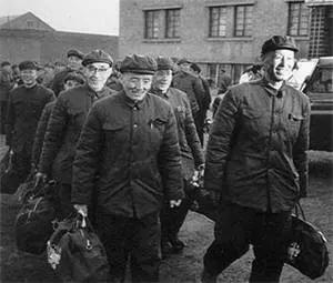 1967年春，已经被特赦的战犯康泽，得知陈长捷亲自打死他的妻子并自杀的事情后，就