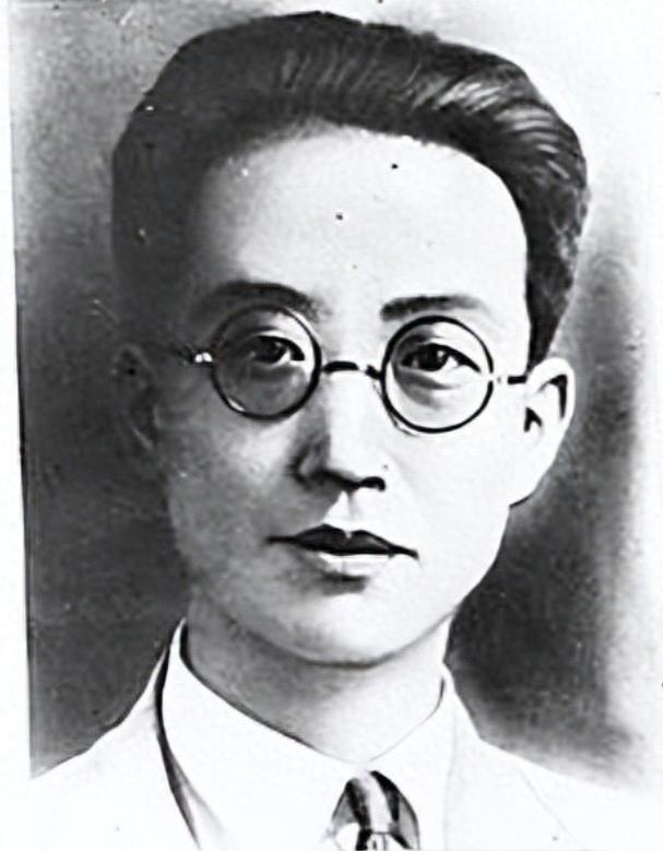 瞿秋白牺牲真相：不是老蒋杀了他，是他用生命完成了最后一场革命。

1935年2月