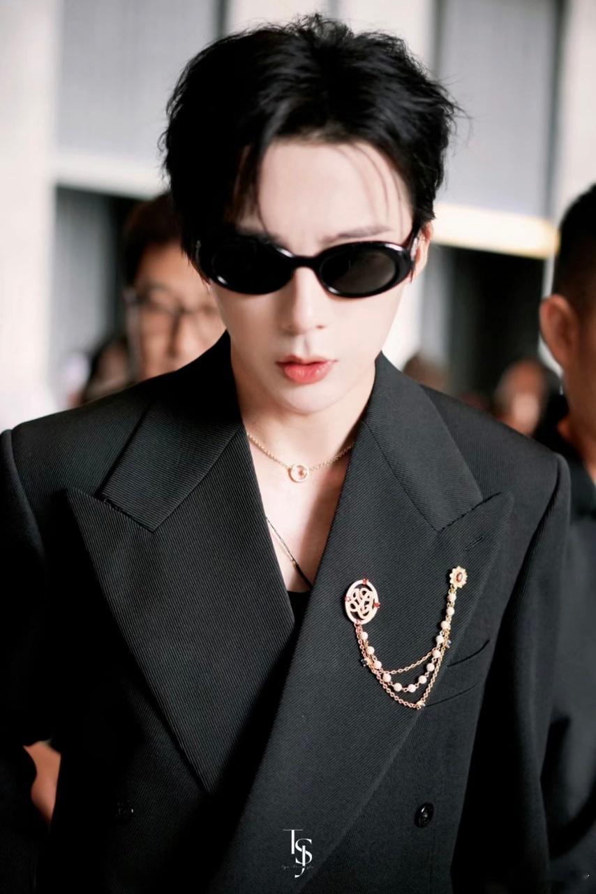 #刘宇宁睡前都看宇妮走天下# 这可不是我胡乱嗑cp，这可是刘宇宁亲口说的，原来他