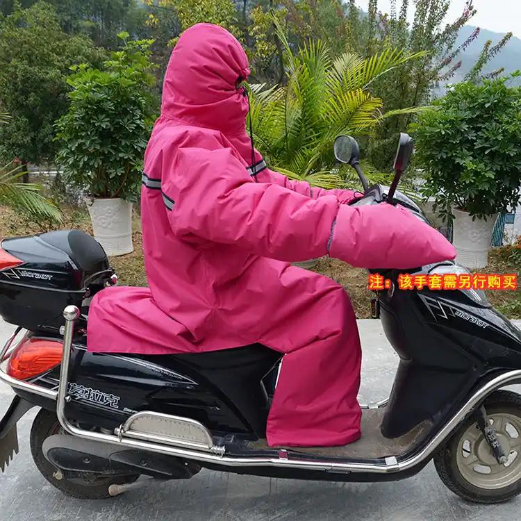 闲来无事，小区门口问候早餐，时值七点半左右，正值上班高峰时期，路上之人尽显匆匆之