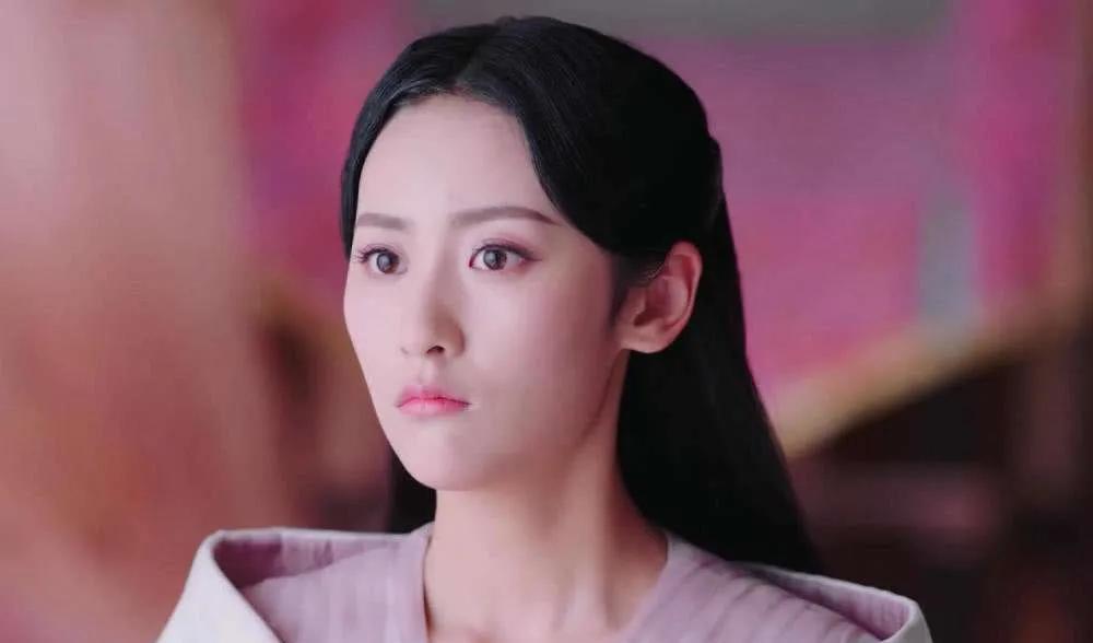 643年，大明宫内，司徒长孙无忌满头大汗对着唐太宗李世民跪地哭泣：“公主去了！”