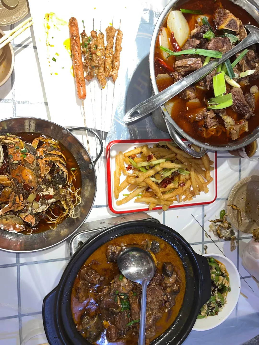 吃鱼嘬虾撸串