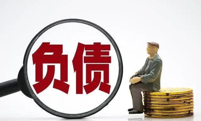【#父亲去世留下300万巨债儿子拒还#：有本事去墓园找他】2022年12月，老王