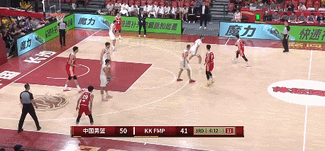 中国男篮vs塞尔维亚fmp 廖三宁第三节同一个位置两个长两分，14分了