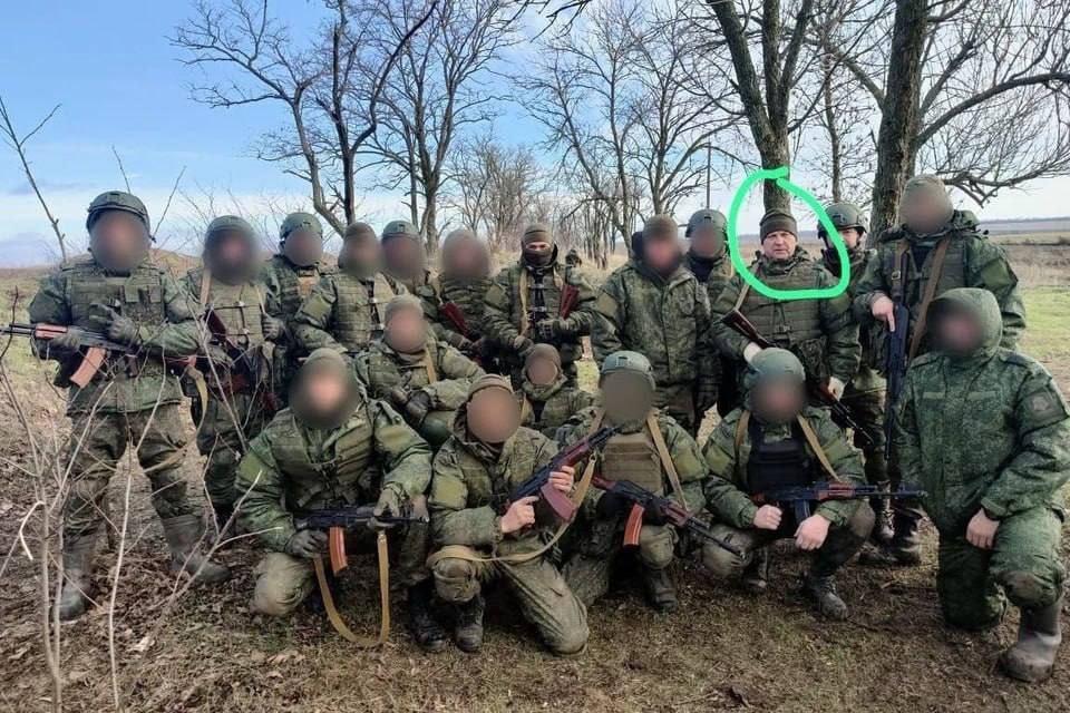 前符拉迪沃斯托克市长奥列格·古梅纽克因自愿参加特种军事行动，被免除了3800万卢