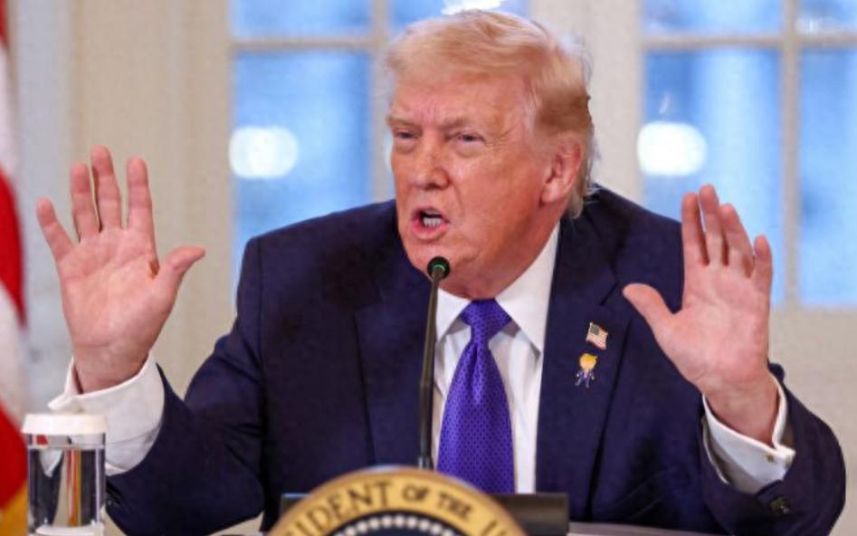 西方的国家都在瑟瑟发抖，不抢油了，中国不抢油了，反而更可怕！更尴尬的是，油价并没