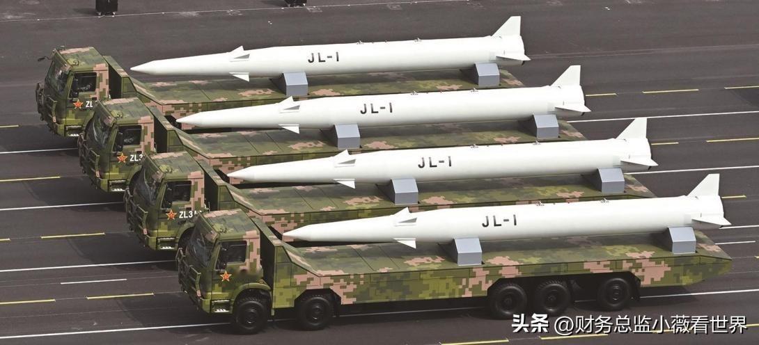 阅兵已经结束了，但我的心里一直念念不忘核导弹的第一方队的装备。不知道大家还记得“